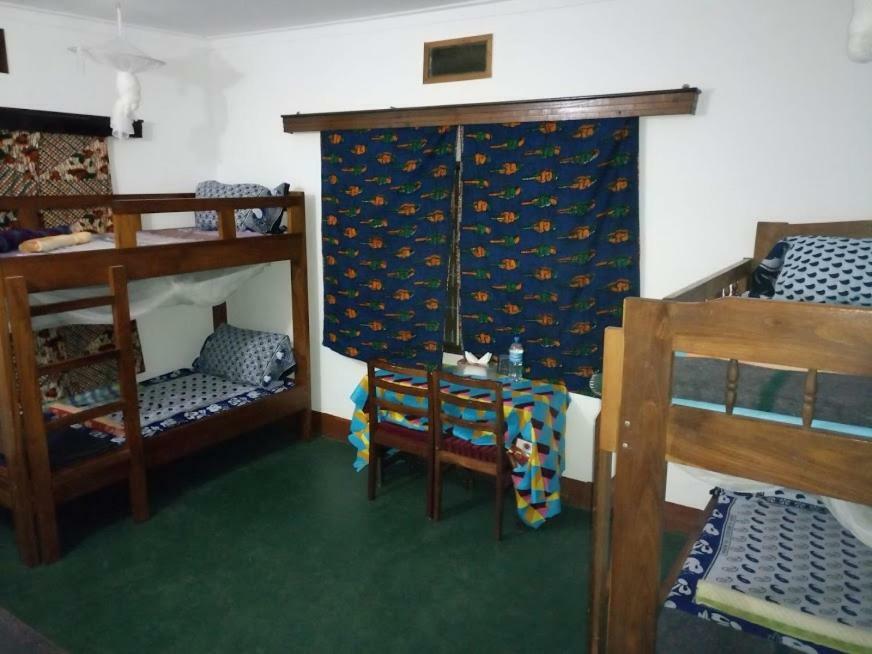 Kilimanjaro Mad Monkey'S Hotel Моши Экстерьер фото